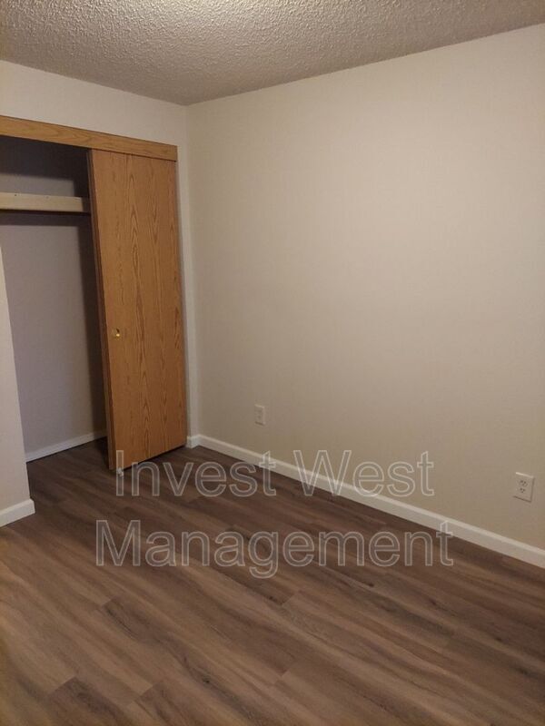 Foto del edificio - 8402 NE 8th Way