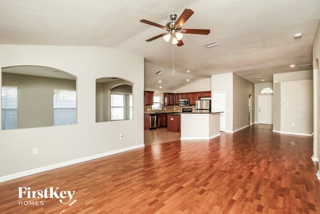 Building Photo - 18416 Cypress Bay Pkwy