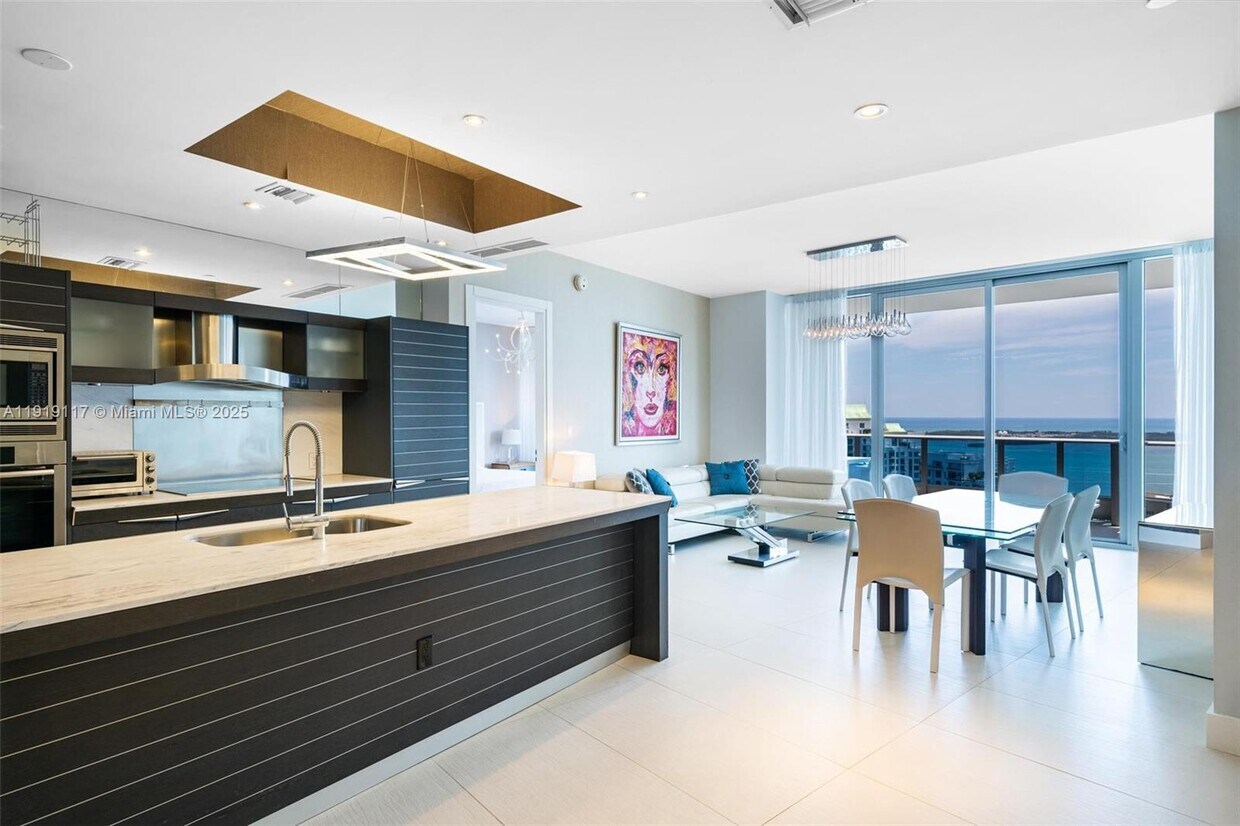 Foto principal - 200 Biscayne Blvd Way