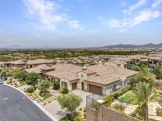Building Photo - Dazzling 4,000+ sq ft Guard Gated Southern...
