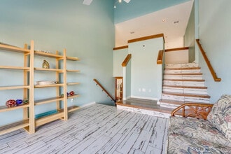 Building Photo - 15237 Isabella Ct