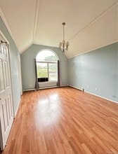 Building Photo - 11 Gores Dr