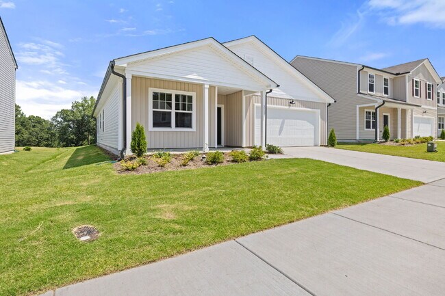Building Photo - Available July 10! Spacious 4BR/2BA Ranch in North East Raleigh – Internet & Cable Included | Ope...