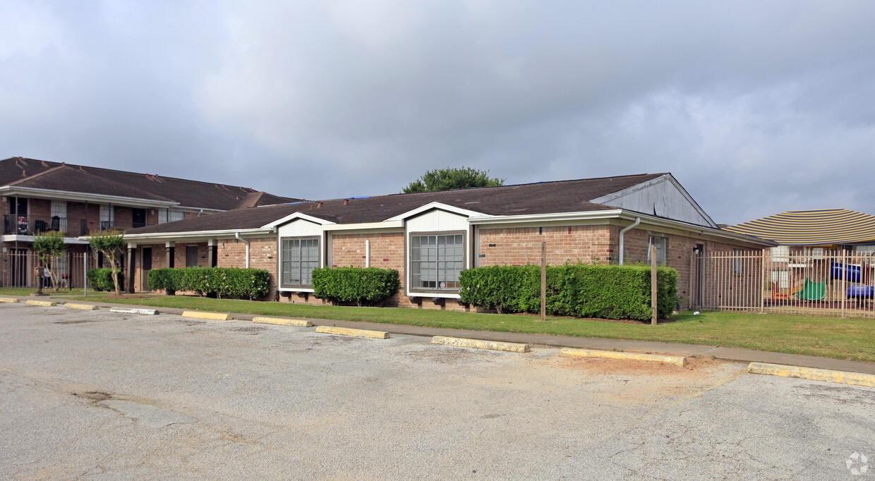 Plaza Apartments Apartments in Houston, TX