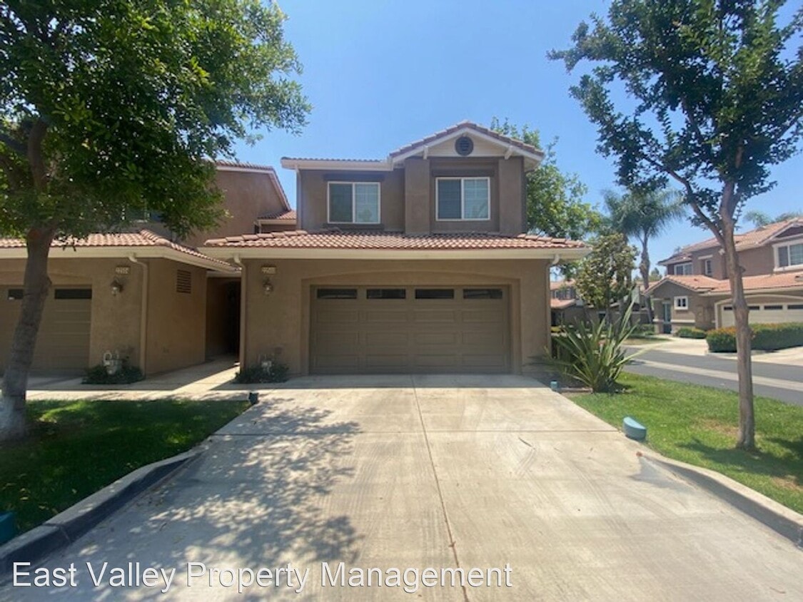 Primary Photo - 3 br, 2.5 bath House - 22500 Canal Circle