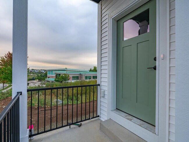 Foto del edificio - 115 Prairie Heights Dr