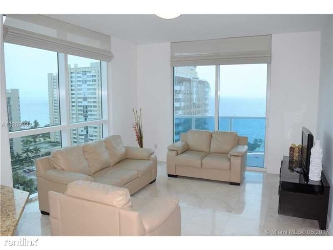 Foto del edificio - 1945 S Ocean Dr