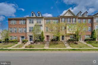 Building Photo - 9707 Smithview Pl