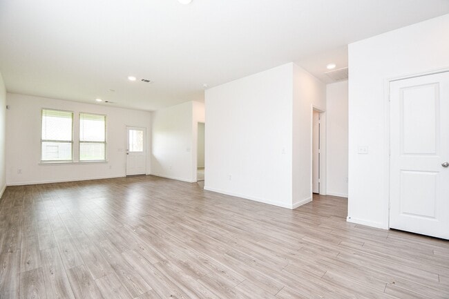 Foto del edificio - 21158 Coral Blossom Ln