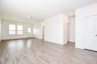 Building Photo - 21158 Coral Blossom Ln
