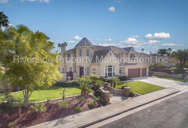 Building Photo - 17426 Half Moon Ct