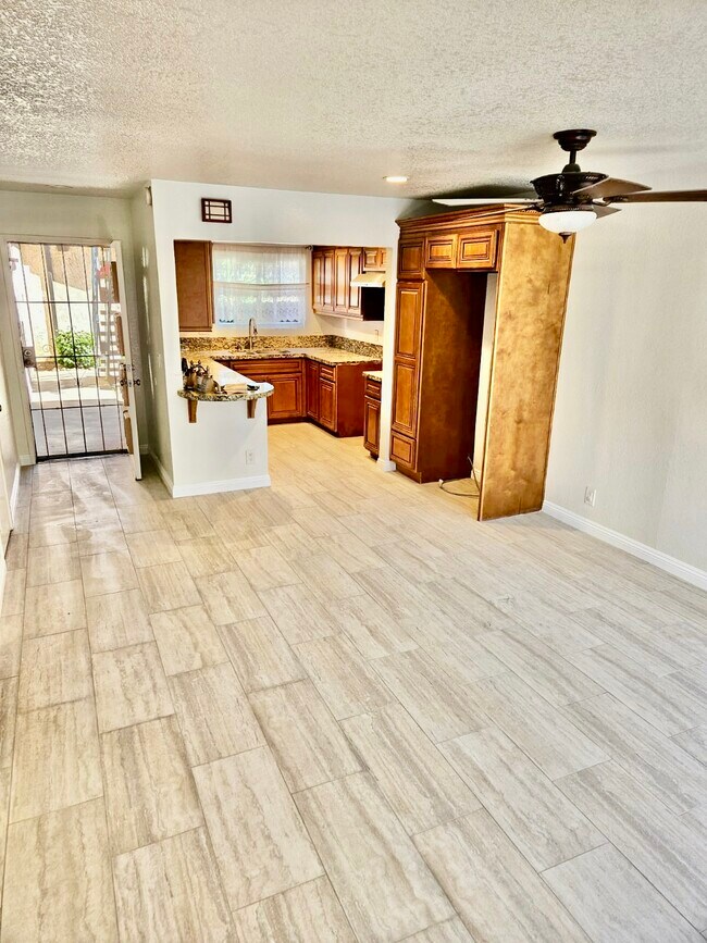 Cocina/comedor - 2118 Obarr Pl