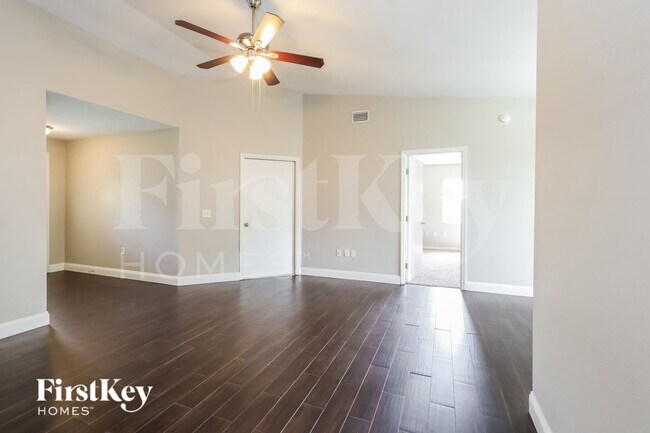 Foto del edificio - 7912 Apache Ln