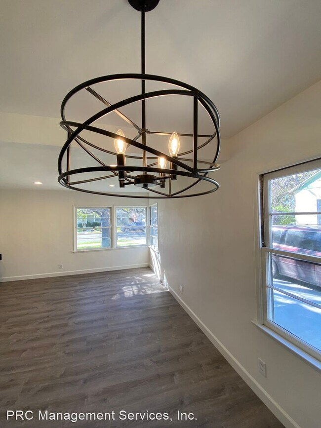 Foto del edificio - 2 br, 1 bath House - 1032 N. Valley Street