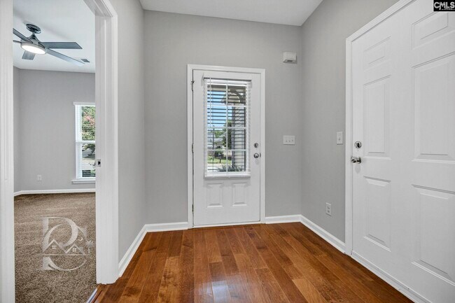 Foto del edificio - 157 Springhaven Dr