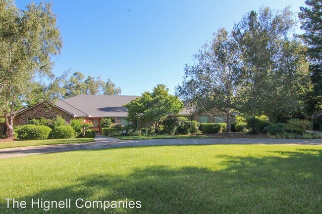 Building Photo - 4 br, 3 bath House - 4444 Garden Brook Dr.