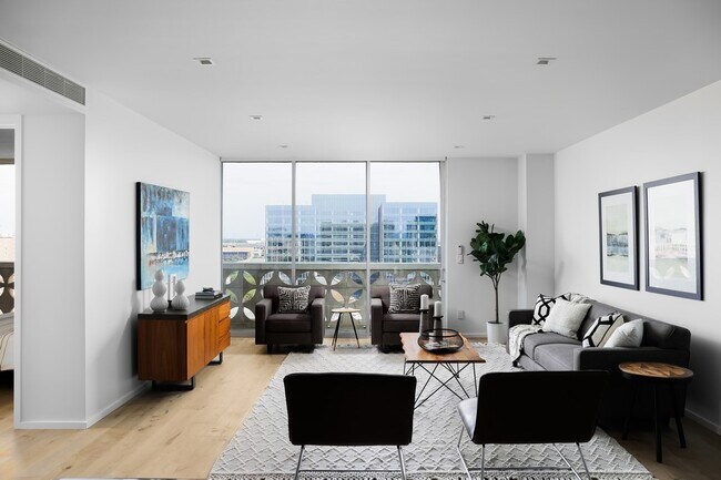Espacio habitable abierto con vistas - 1801 Lavaca St
