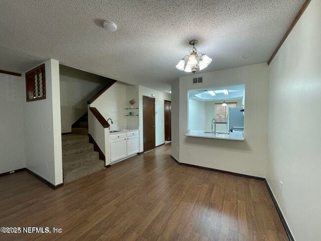 Foto del edificio - 4329 Pathwood Way