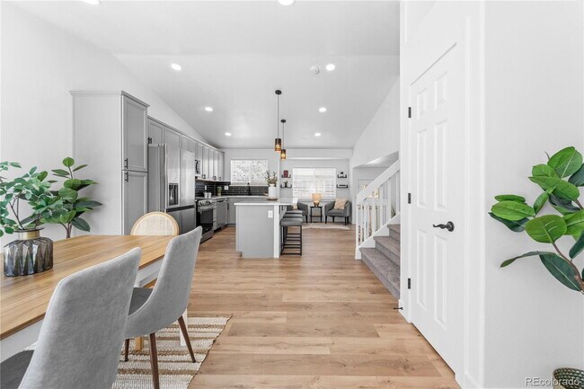 Foto del edificio - 4865 Apollo Bay Dr