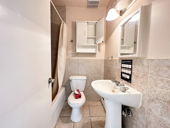 Photo du bâtiment - 33 Paddock St