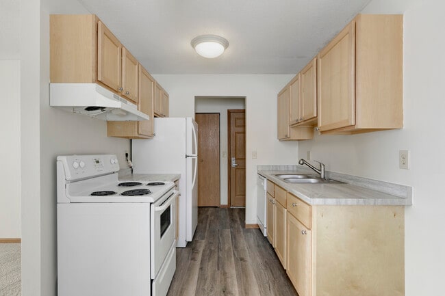 Kitchen - View Pointe Apartments