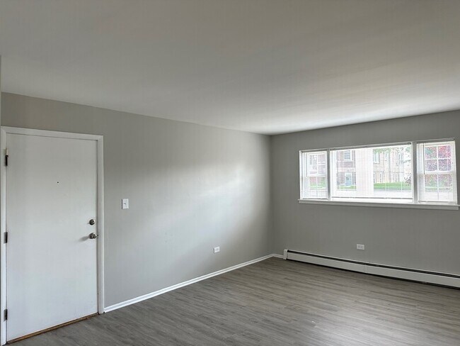 Foto del edificio - 3400 Maple Ave Apt 3