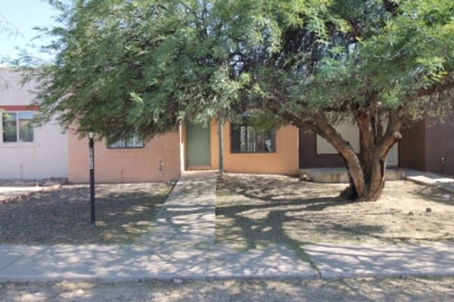 Building Photo - Townhome COMING AVAILABLE SOON!!!! Cute 2bd/2ba