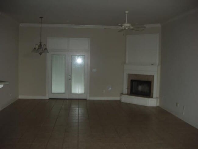 Building Photo - 8168 Myrtlewood Dr