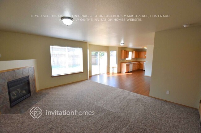 Foto del edificio - 1220 202nd St Ct E