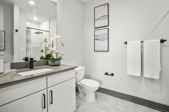 555 Boulevard - 555 Boulevard Apartments