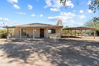 Building Photo - 692 W Wickenburg Way