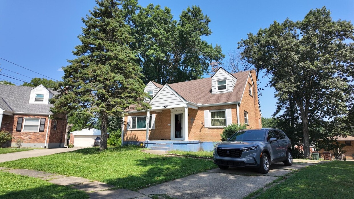 Primary Photo - 3390 Gayheart Ct