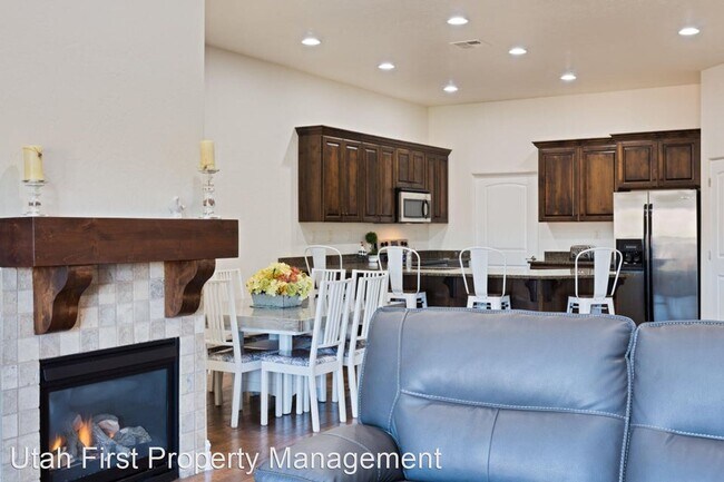 Foto del edificio - 3 br, 2 bath House - 280 S Luce Del Sol #218