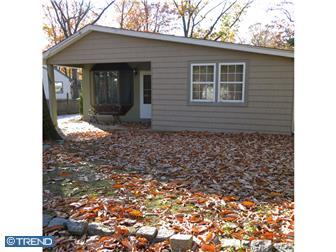 Building Photo - 153 Forrest Ave