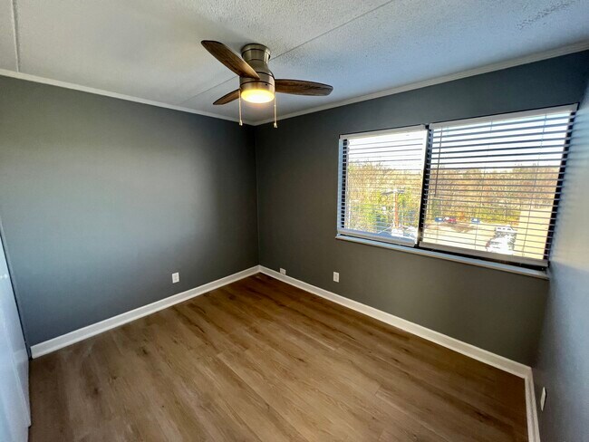 Dormitorio 1 - 2718 Painter Ave