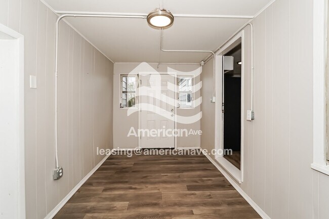 Foto del edificio - 4910 Liberty Ave