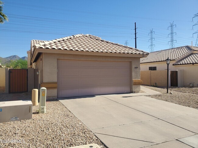 Foto del edificio - 12059 N 110th St