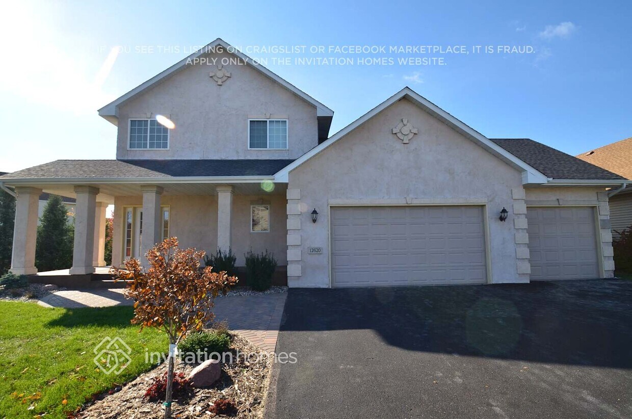 Foto principal - 12620 Avocet St NW