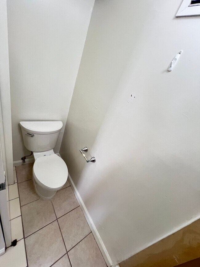 Foto del edificio - 1717 Ala Wai Blvd