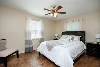 Interior Photo - Augusta Road Apartments