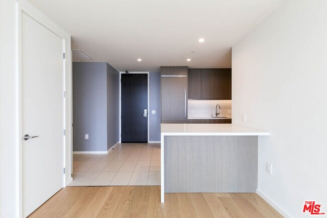 Foto del edificio - 889 Francisco St