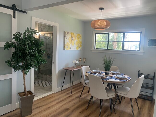 Foto del edificio - 8415 Quinn St