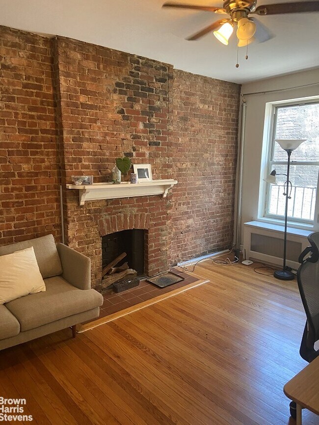 Foto del edificio - 854 10th Ave