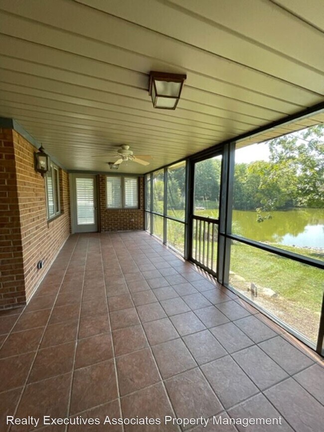 Foto del edificio - 3 br, 2.5 bath House - 123 Mayfair E