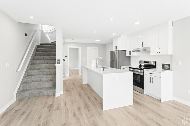 3 chambres, 3 salles de bain - 118 m² - Cuisine - 9640 158 St