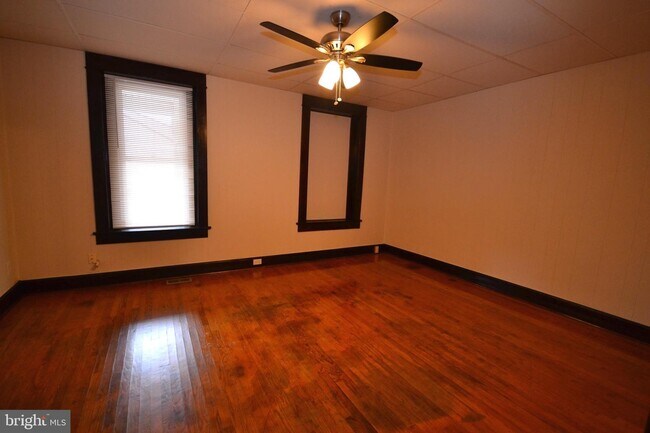 Foto del edificio - 12439 Old Frederick Rd