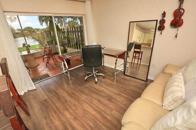 Foto del edificio - 7265 SW 42nd Ct