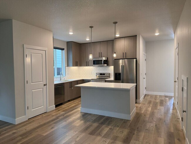 Foto del edificio - 9814 NE 29th Ave