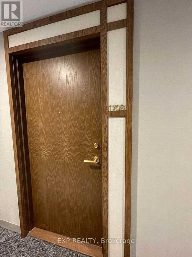 Photo du bâtiment - 1000 Portage Pkwy