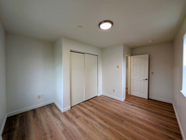 Foto del edificio - 533 Methow St
